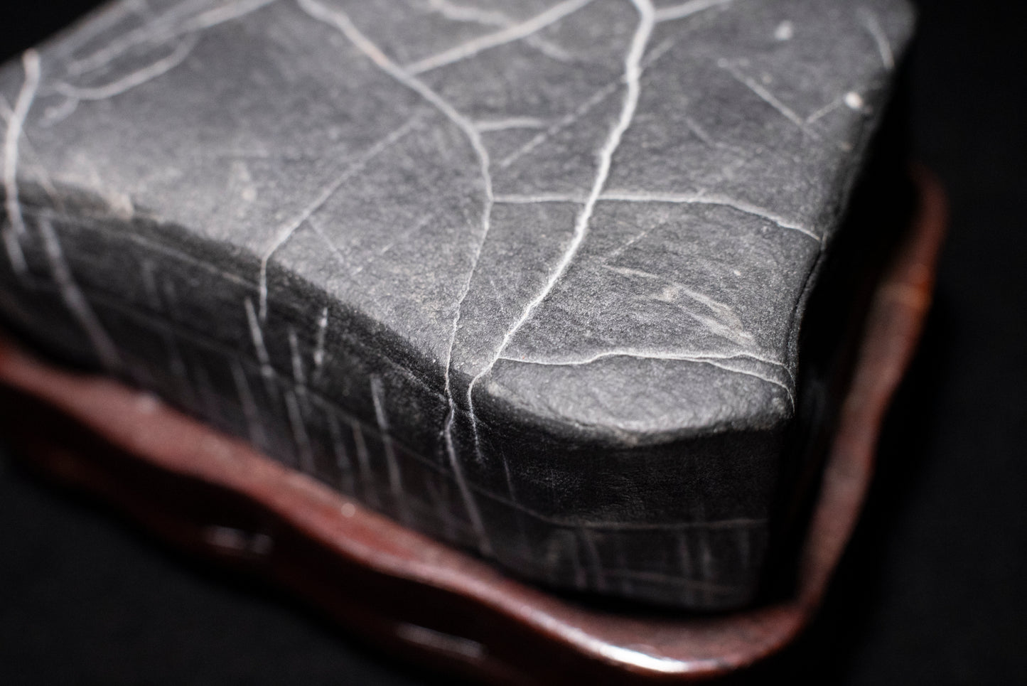 賞石擺件/靈璧石 Lingbi Stones