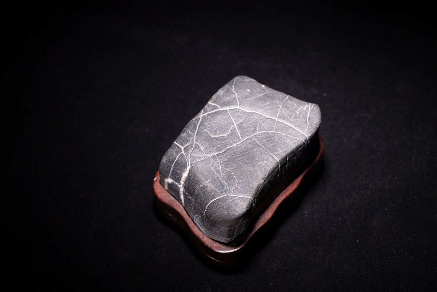 賞石擺件/靈璧石 Lingbi Stones