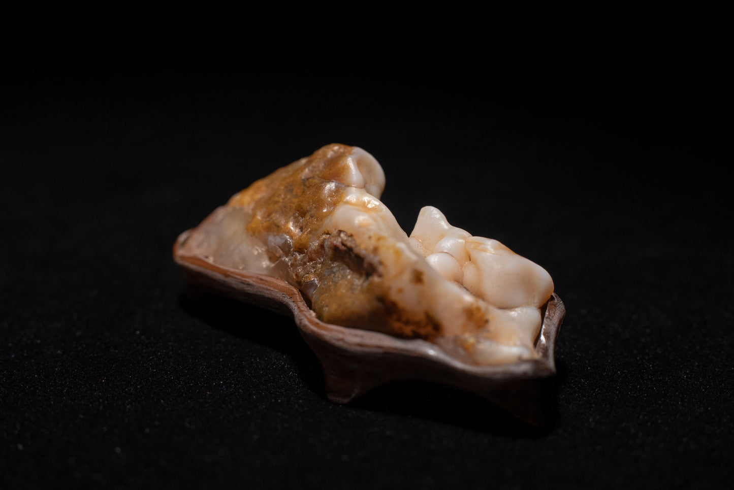 賞石擺件/戈壁沙漠漆瑪瑙石 Gebi Desert Varnish Agate Stone