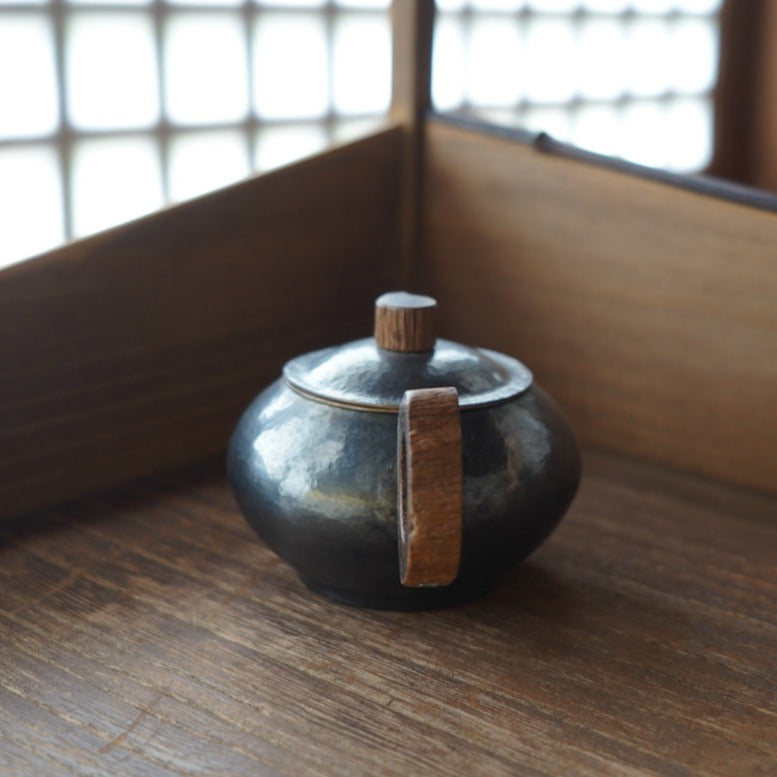 純手工花梨木圈把銀側把壺
