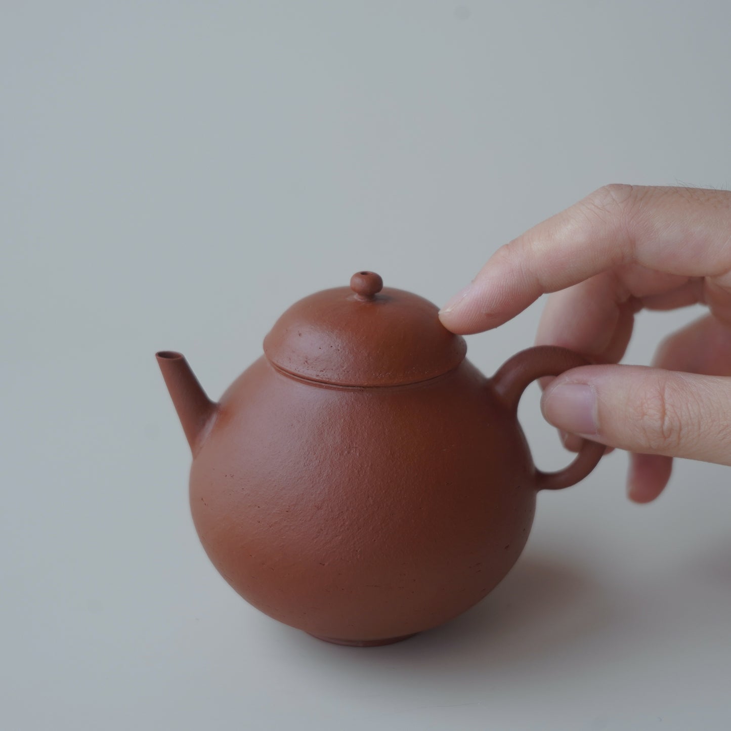 紫砂朱泥單孔壺