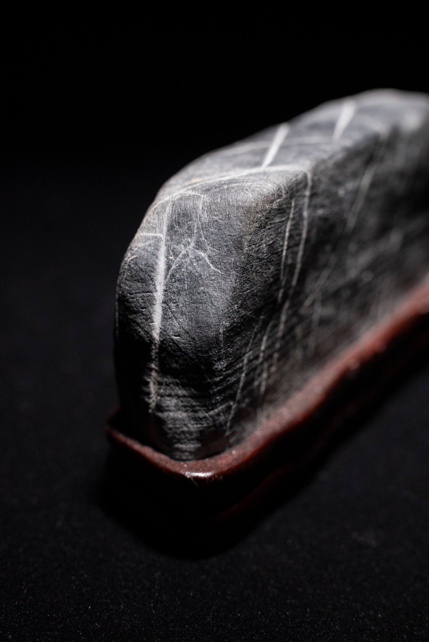 賞石擺件/𩆜璧石 - 頭皮石 Lingbi Stones