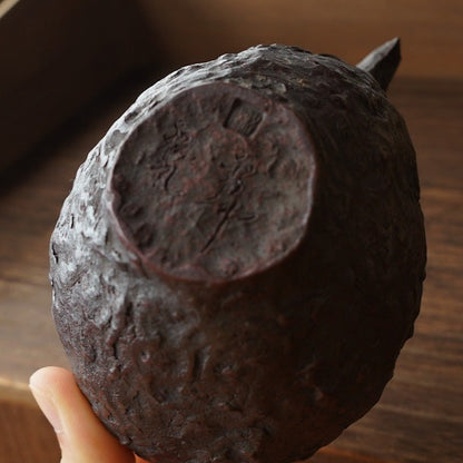陶泥捏塑扁公道杯