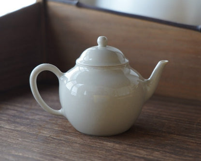 陶瓷梨型壺A款