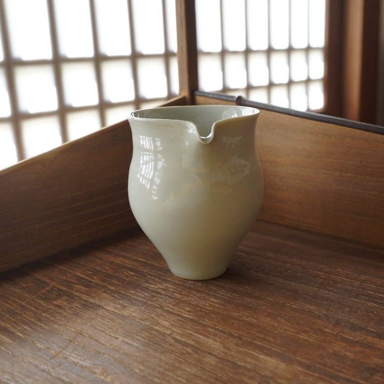 草木灰釉手工公道杯(落款日光山-藍)