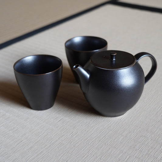 【預購】雅韻陶瓷茶具組(黑色)