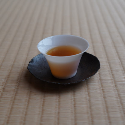 白瓷薄胎斗笠杯