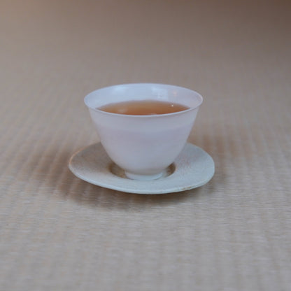白瓷手拓薄胎鈴鐺杯/蘇麗君
