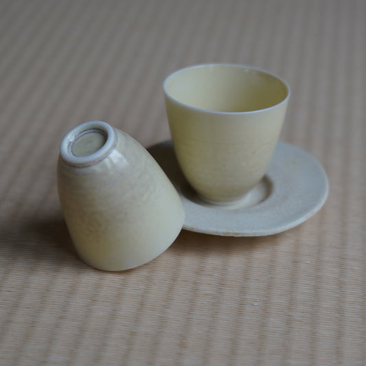 薄胎灰釉陶蛋殼杯