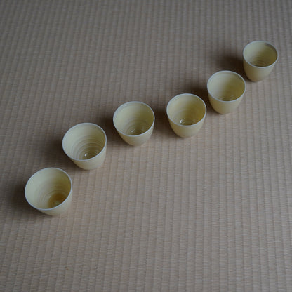 薄胎灰釉陶蛋殼杯
